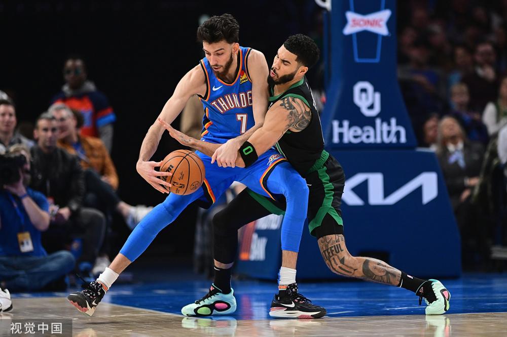 不仅在进攻 不仅在进攻